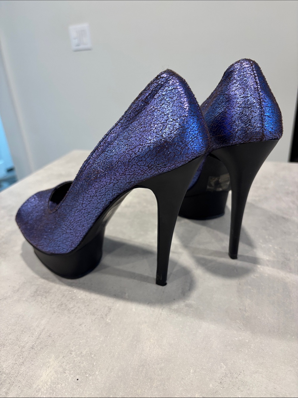 Platform High Heels - Picture 6 of 12